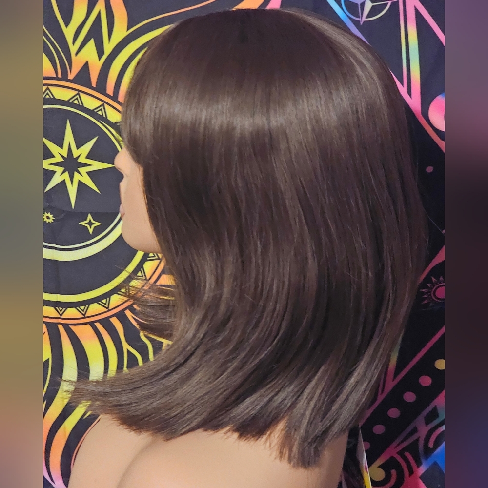Wig - Picture 2 of 3